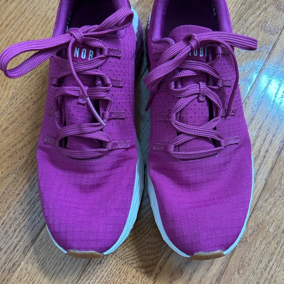 NOBULL  RUNNING SHOES RIPSTOP RUNNER Womens 8.5 RASPBERRY - Picture 2 of 5